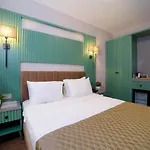 Bosphorus Port Aspen Hotel