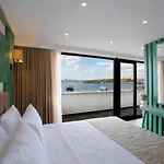 Hotel Bosphorus Port Aspen