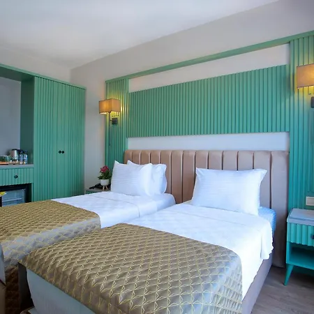 Bosphorus Port Aspen